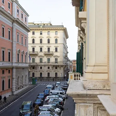 Apartment 4 Fontane Rome